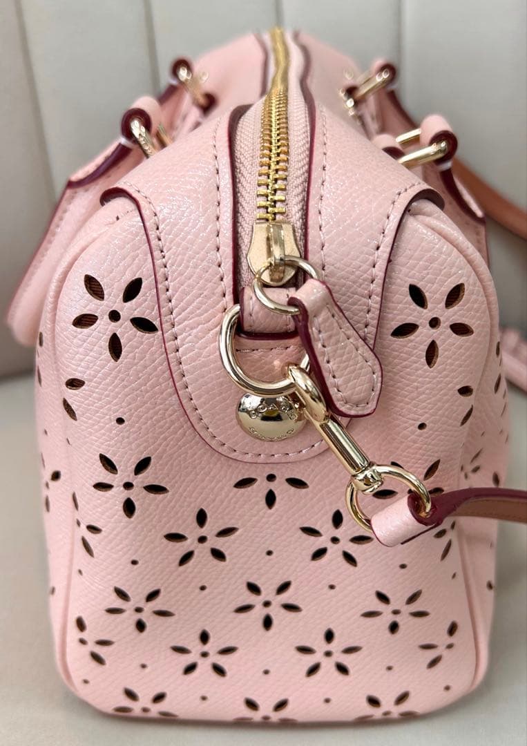 ☆新年特別限定価格☆約7万購入 コーチ保存袋レザー ミニ ベネット