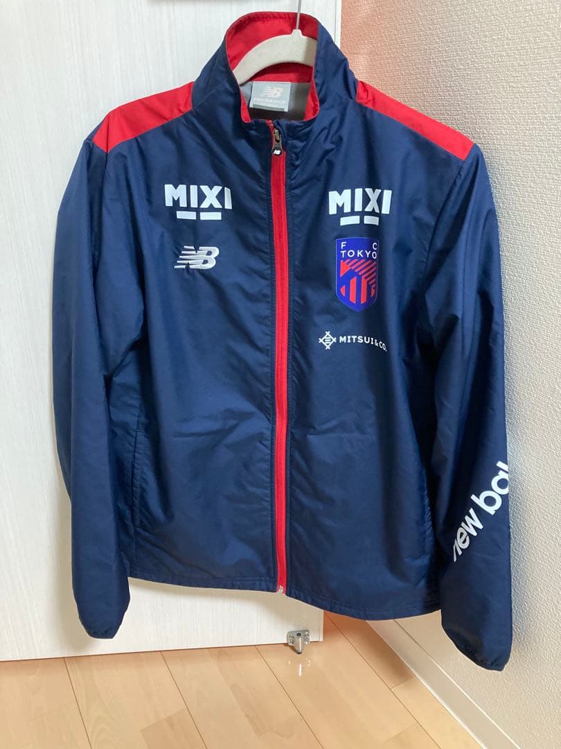 最終FC東京　2025 ウインドジャケット　ニューバランス 4/1追記】ニューバランスのFC東京プロダクトウェア「Black Out Apparel