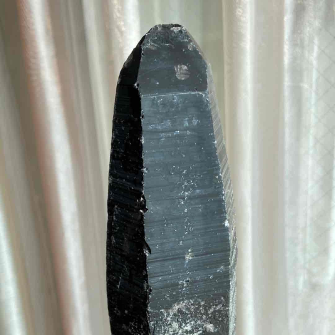 モリオン/黒水晶　BIGレーザークォーツ 1.25kg