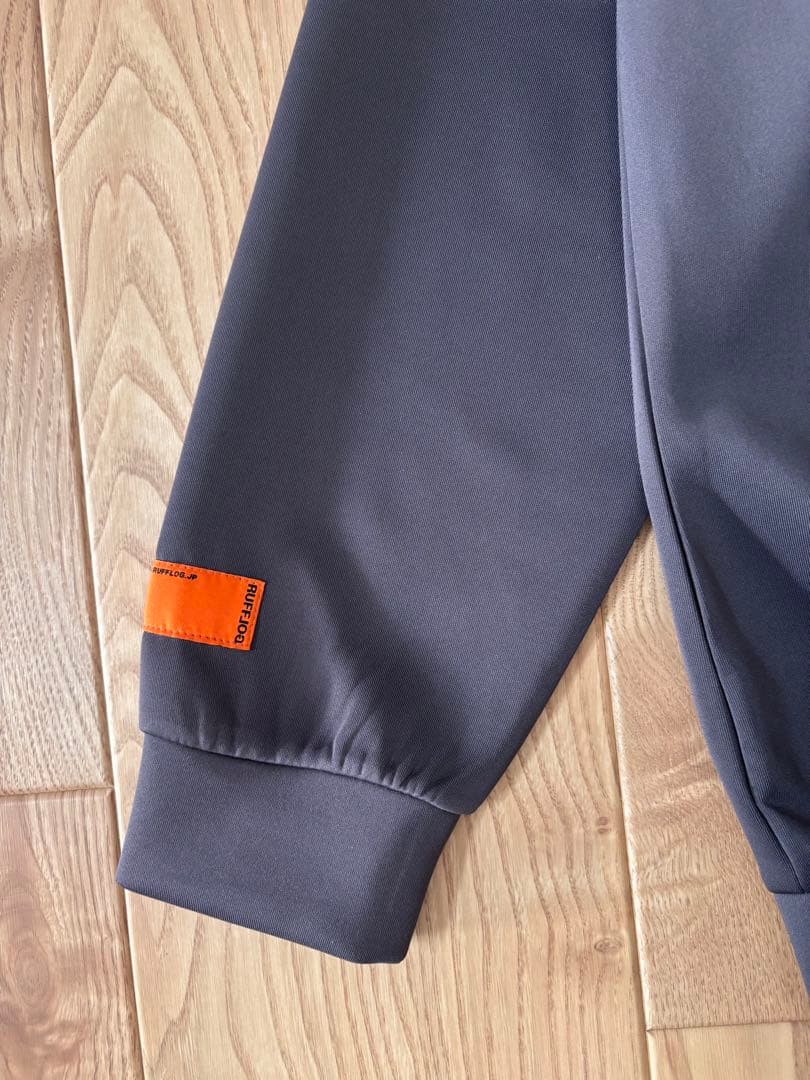 ラフロッグ バックフレームロゴモックネックシャツ