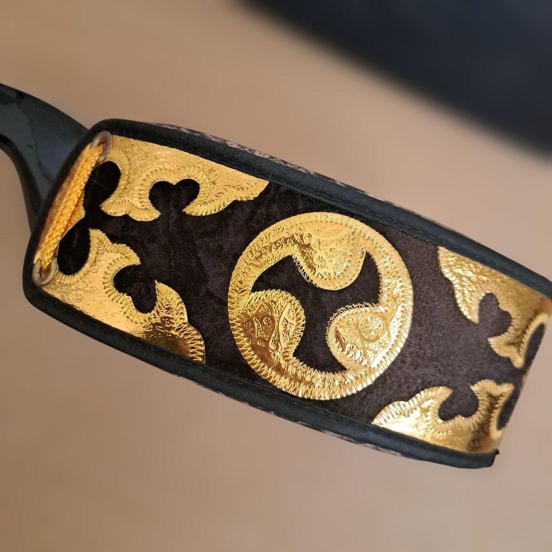 三線本体 ヘビ皮模様 黒 人工 ブランド