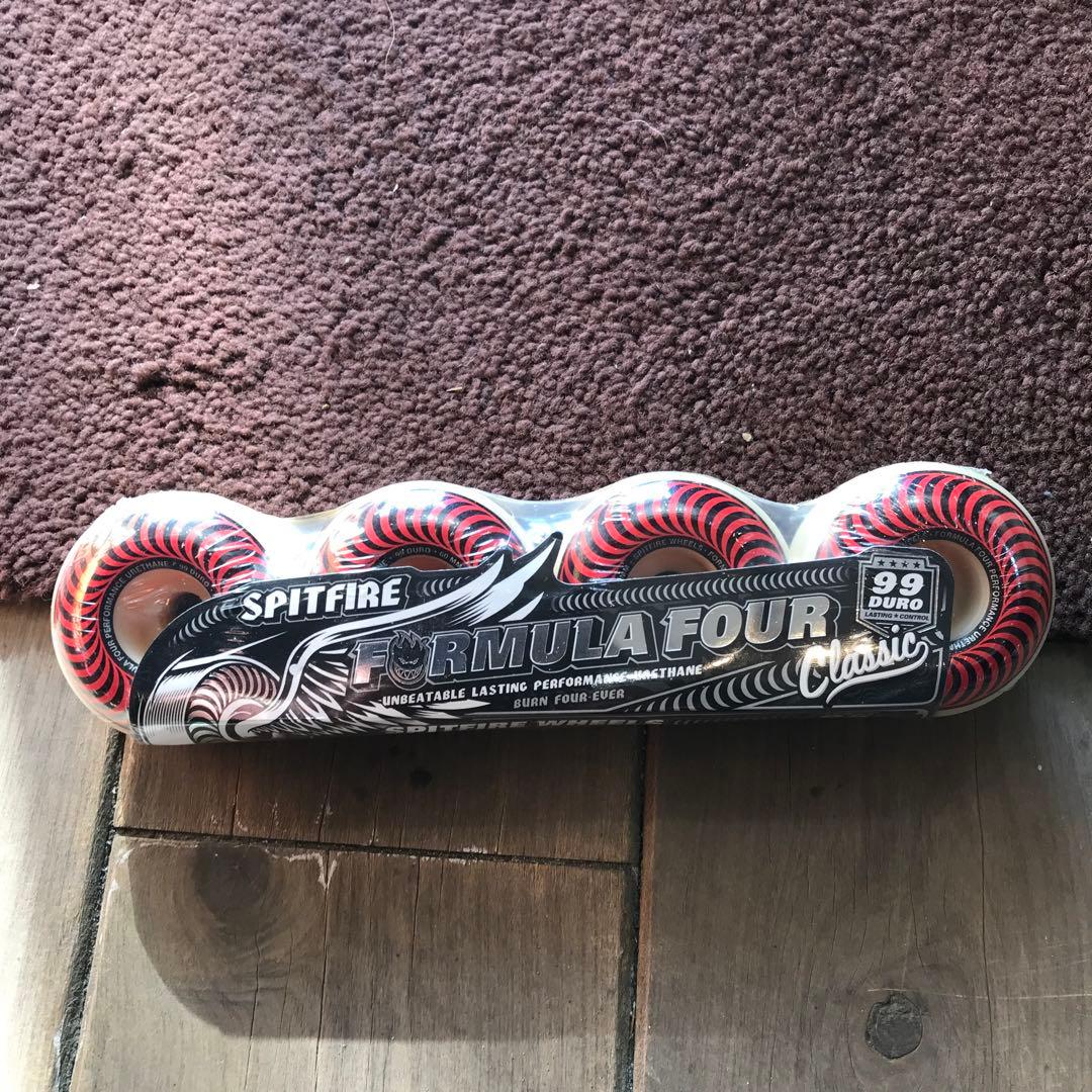 SPITFIRE フォーマル4クラシック60mm99a定価¥9,130 Spitfire スピットファイアウィール クラシック60mm99a定価9130 - メルカリ