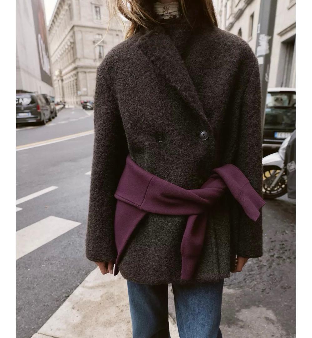 タグ付き新品☆ZARAのブークレダブルブレストミディ丈コート☆XSサイズ