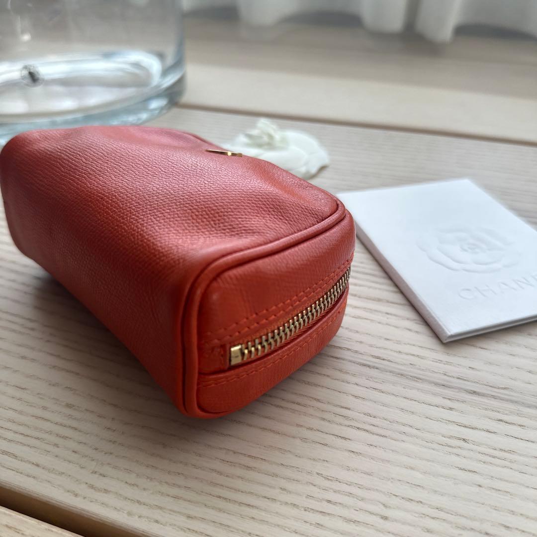 CHANEL シャネル レザー ポーチ ケース カード メイク ココボタン