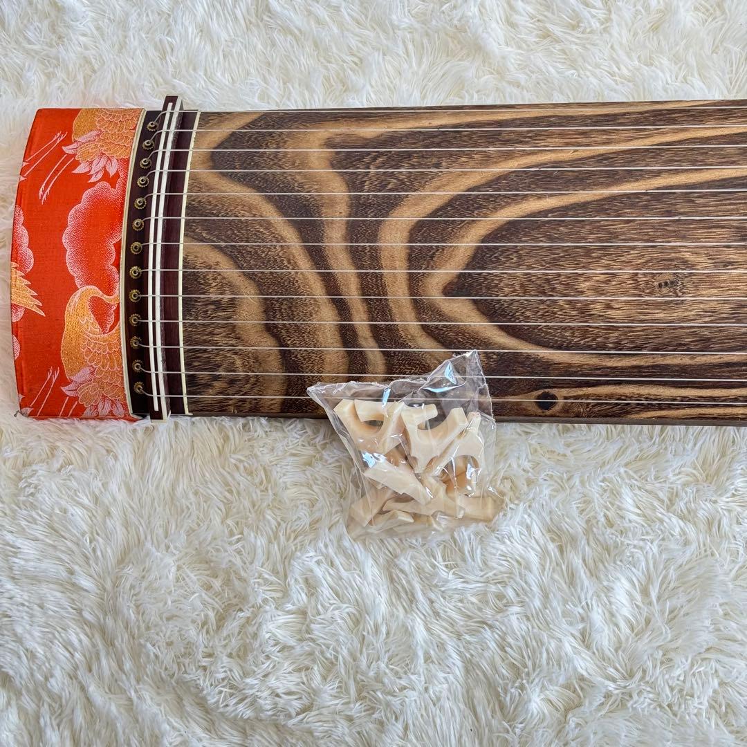 極上彩色☆蒔絵 琴 13弦 すだれ彫 筝 柱付き