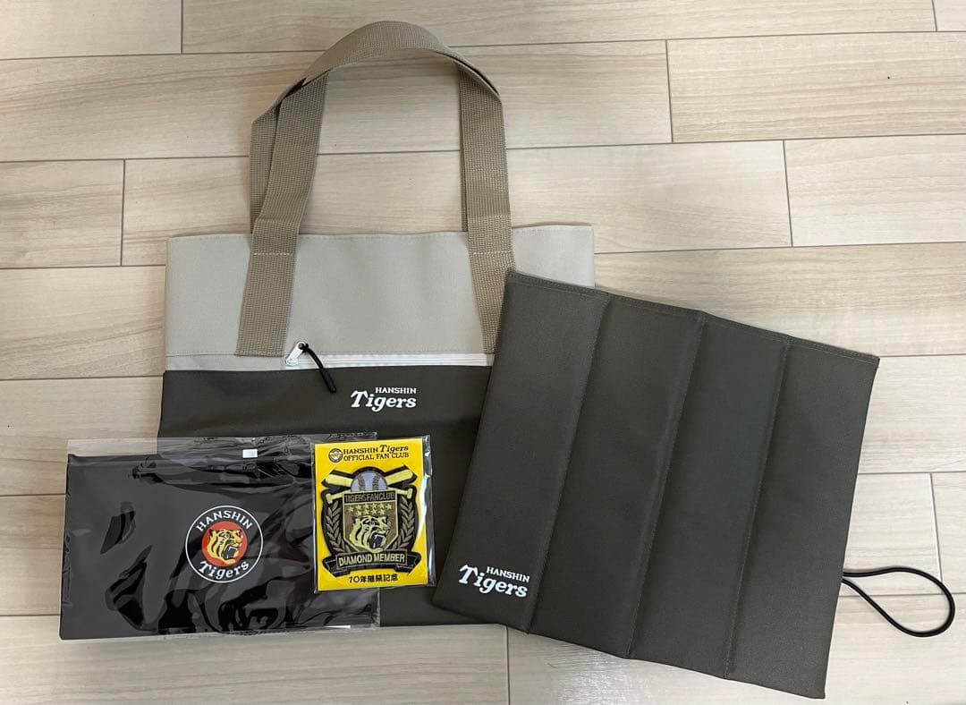 阪神タイガース ファンクラブ 記念品 2025年トートバッグ - メルカリ