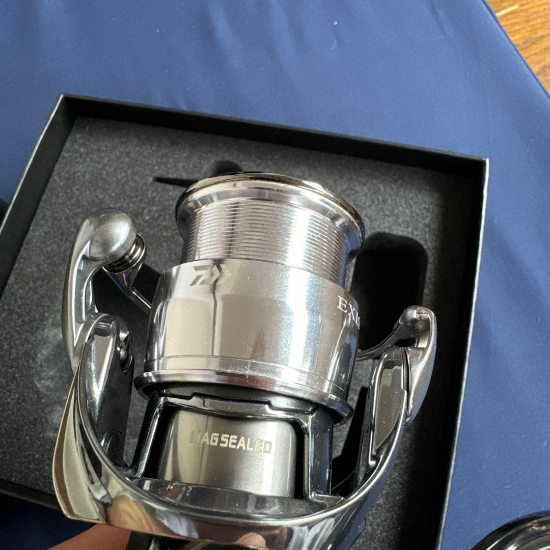 ダイワ 22イグジスト LT2000S-P RCSコルクノブ