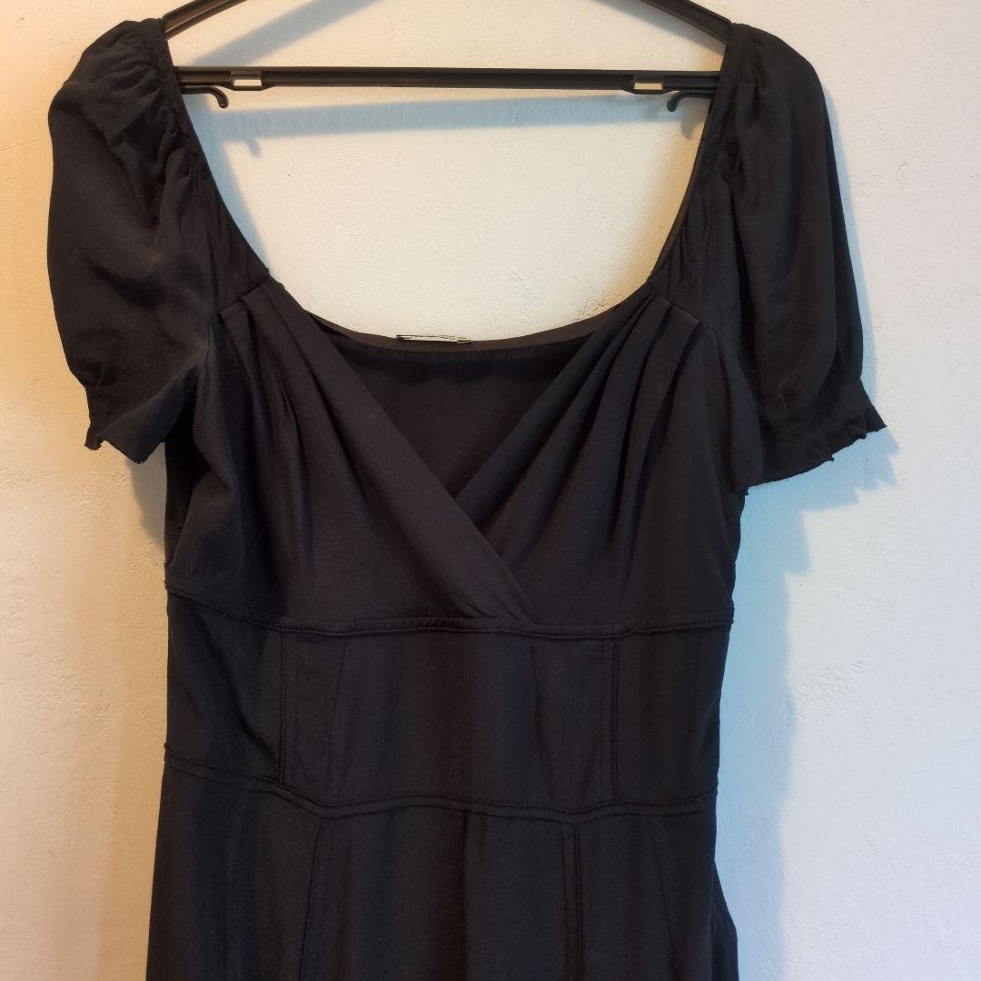 MIU MIU 100%シルク ひざ丈ワンピース 38(xs)サイズ ブラック - メルカリ