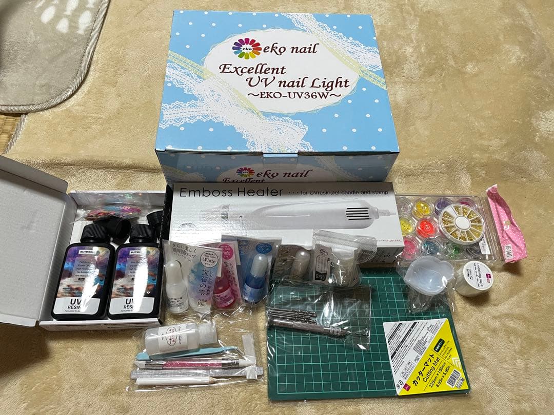 【専用】UVレジンセット レジン液 ハンドメイドセット★ レジン手芸パーフェクトセット 送料無料 レジンアクセサリー LEDランプ