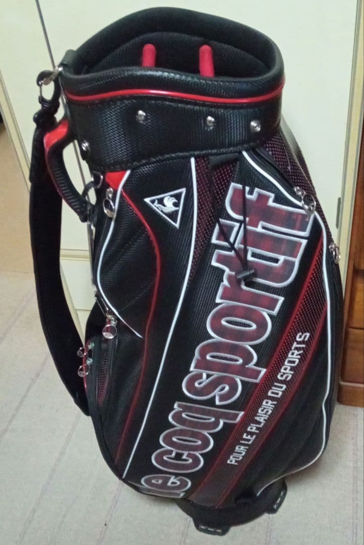 ルコック　lecoqsportif ゴルフバッグ　中古品9 インチ le coq sportif（ルコックスポルティフ） キャディバッグ メンズ 9型