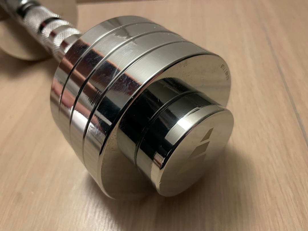 アディダス 】アジャスタブルクロームダンベル 5KG - メルカリ