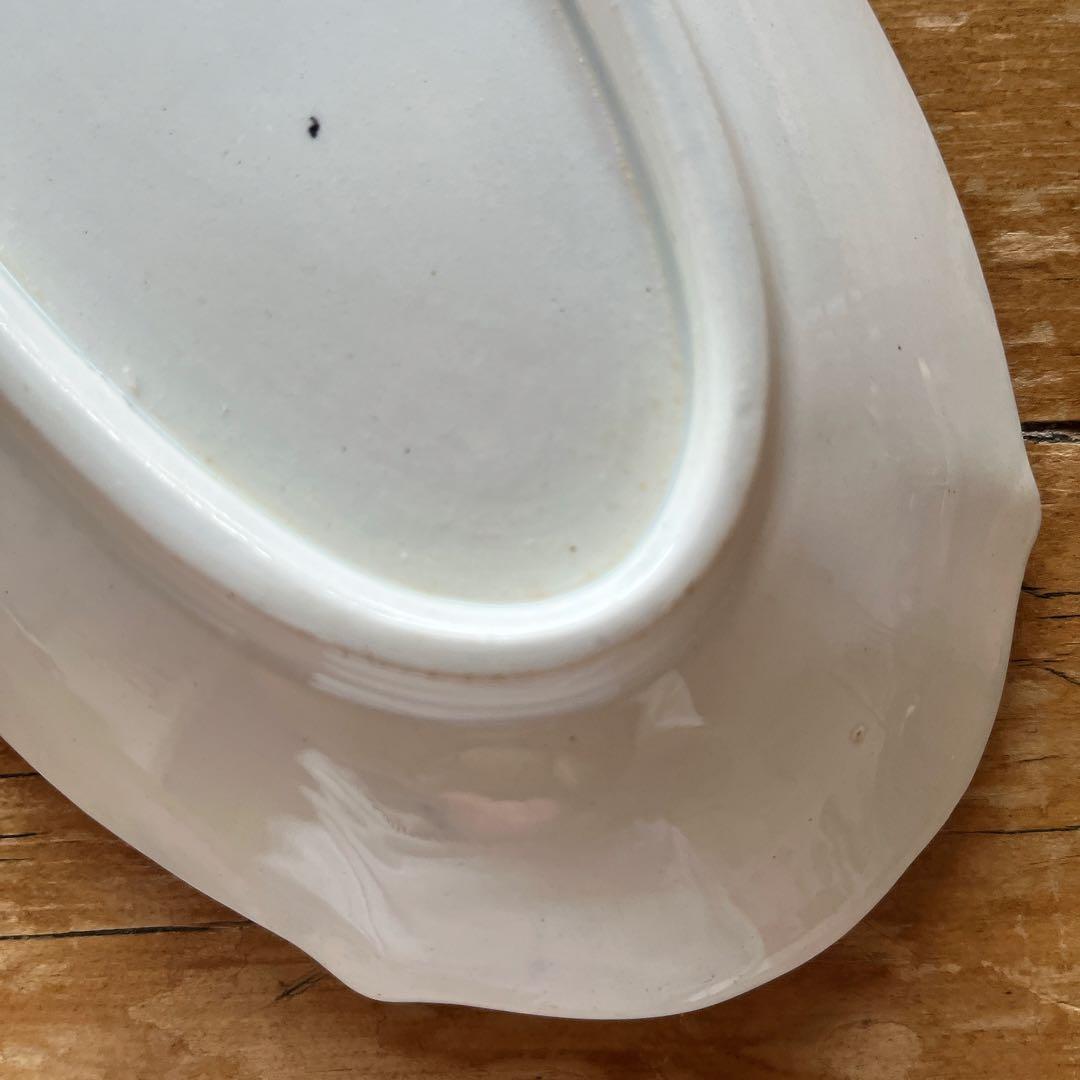 クレイユエモントロー シックなモノクロームのラヴィエ