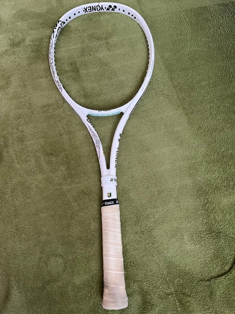 ジャンク品 ヨネックスソフトテニスラケット ジオブレイク70s ホワイト