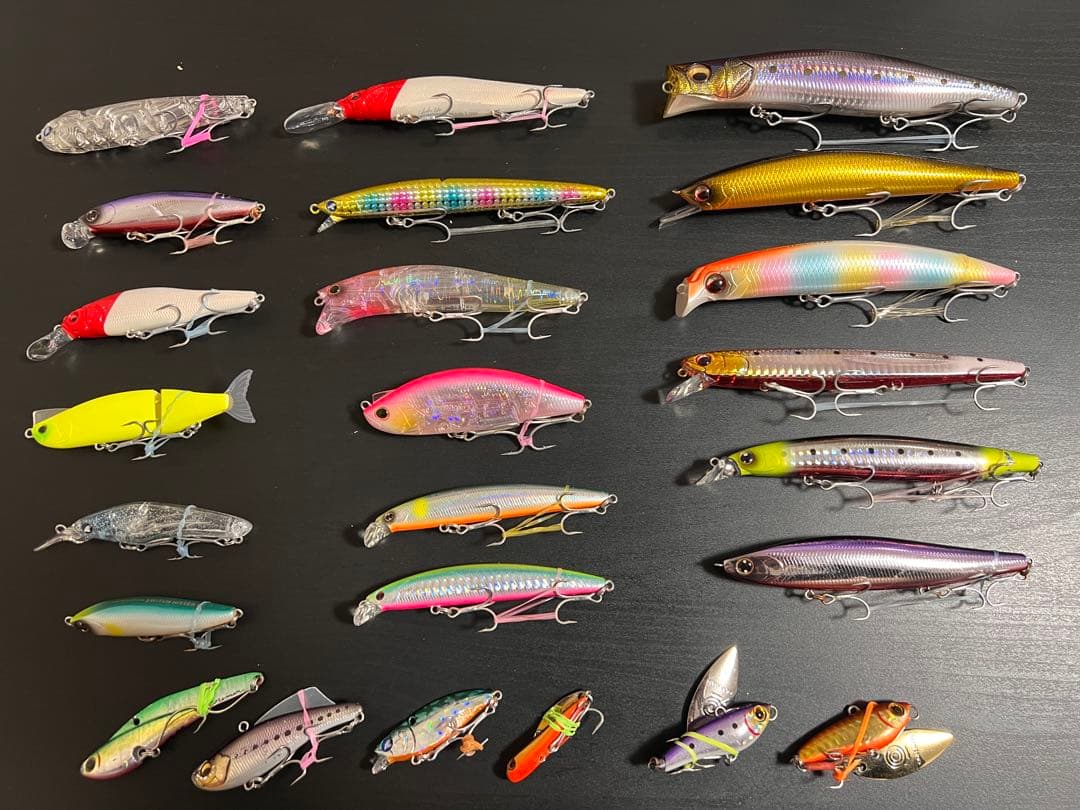 シーバス用ルアー　整理品 24点 2024年】ルアー選びに迷ったら「反射」や「光」に着目！バチ抜け用から