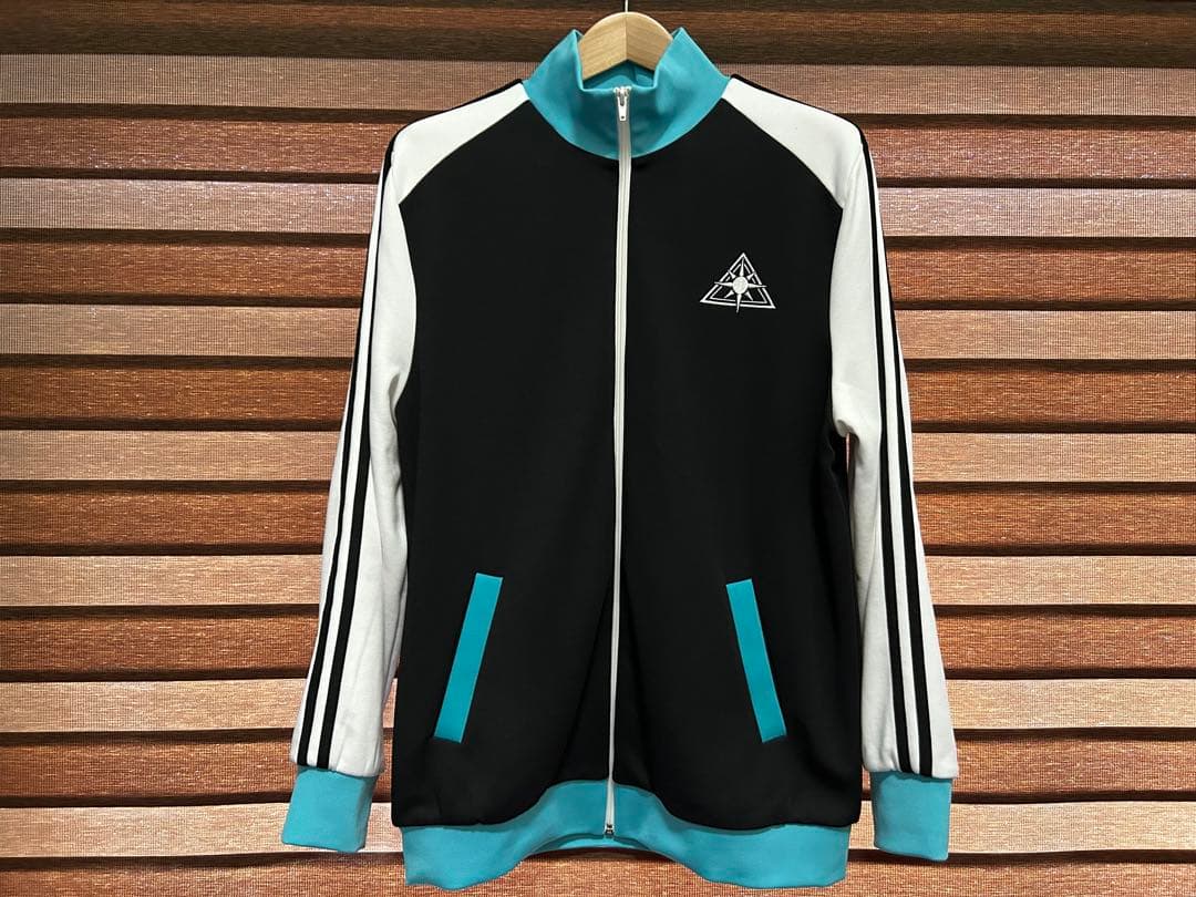 ブルーアーカイブ アビドス高等学校 ジャージ - メルカリ