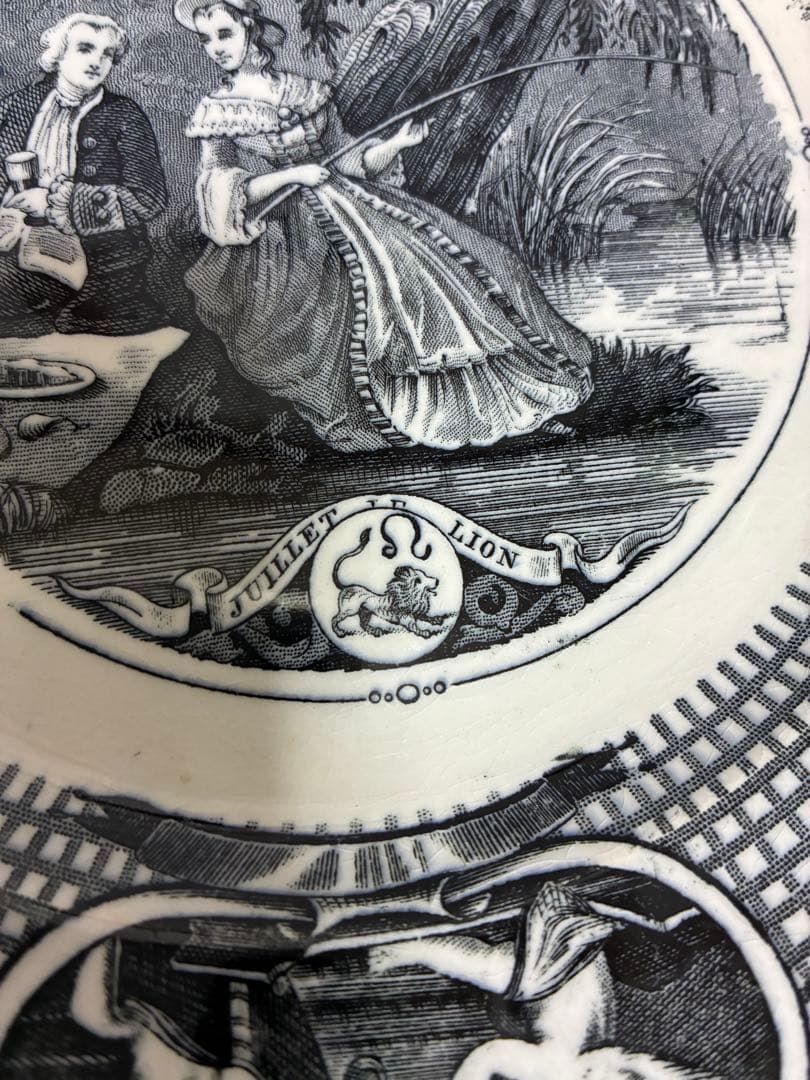 フランス アンティークVieillard & Johnston ボルドー窯 - メルカリ