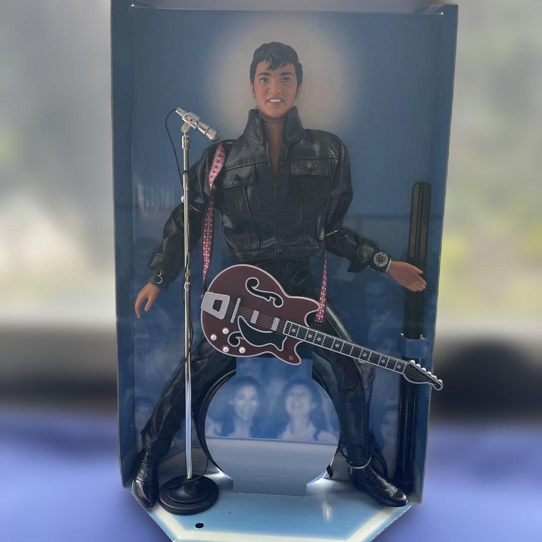 エルビス・プレスリー フィギュア - メルカリ