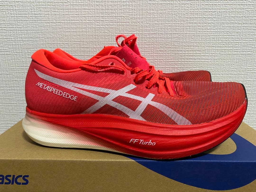 アシックスメタスピードエッジ+プラス25.5