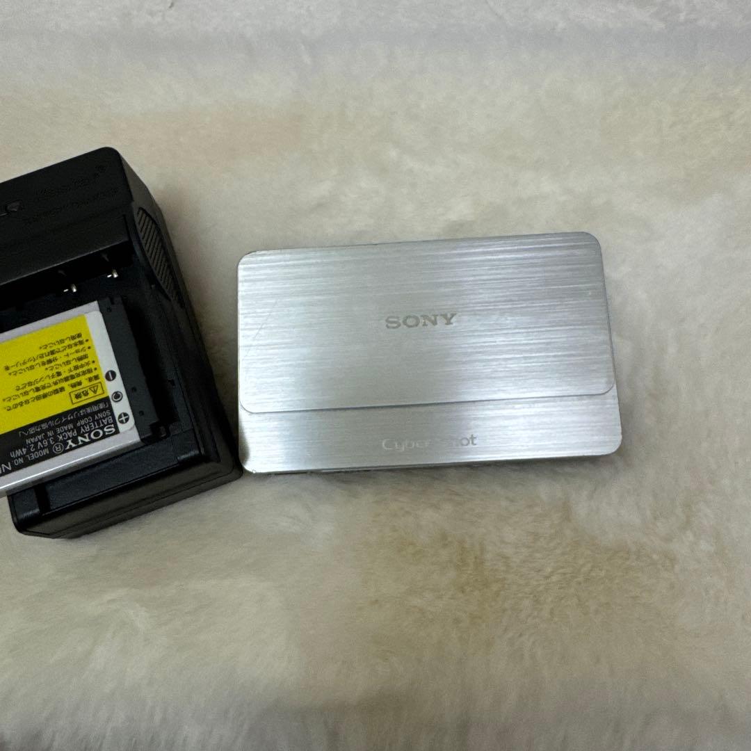 Sony cyber-shot デジタルカメラ、バッテリー、チャージャーセット BC-TRX | デジタルスチルカメラ Cyber-shot サイバーショット | ソニー