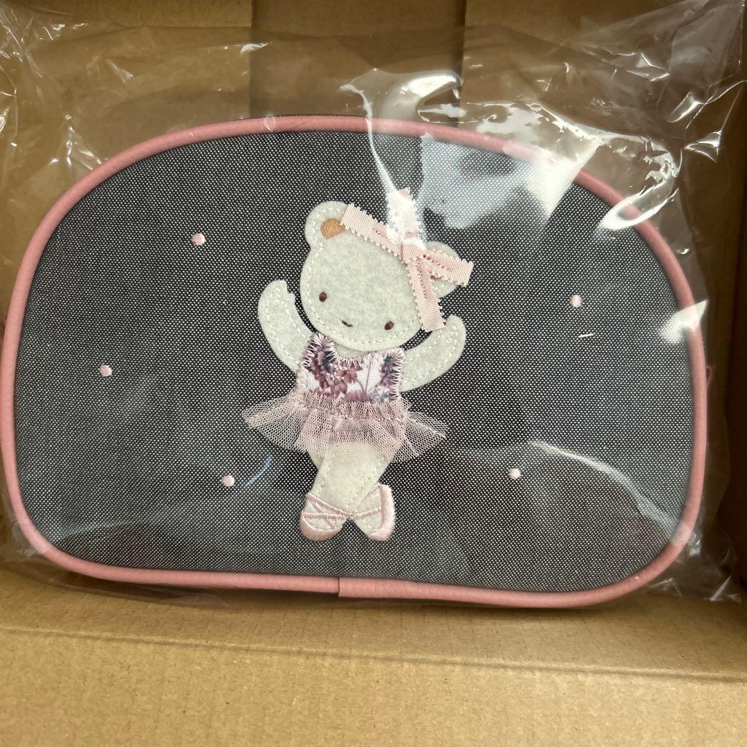 新品未使用 stina familiar コラボポーチ スティナ ファミリア - メルカリ