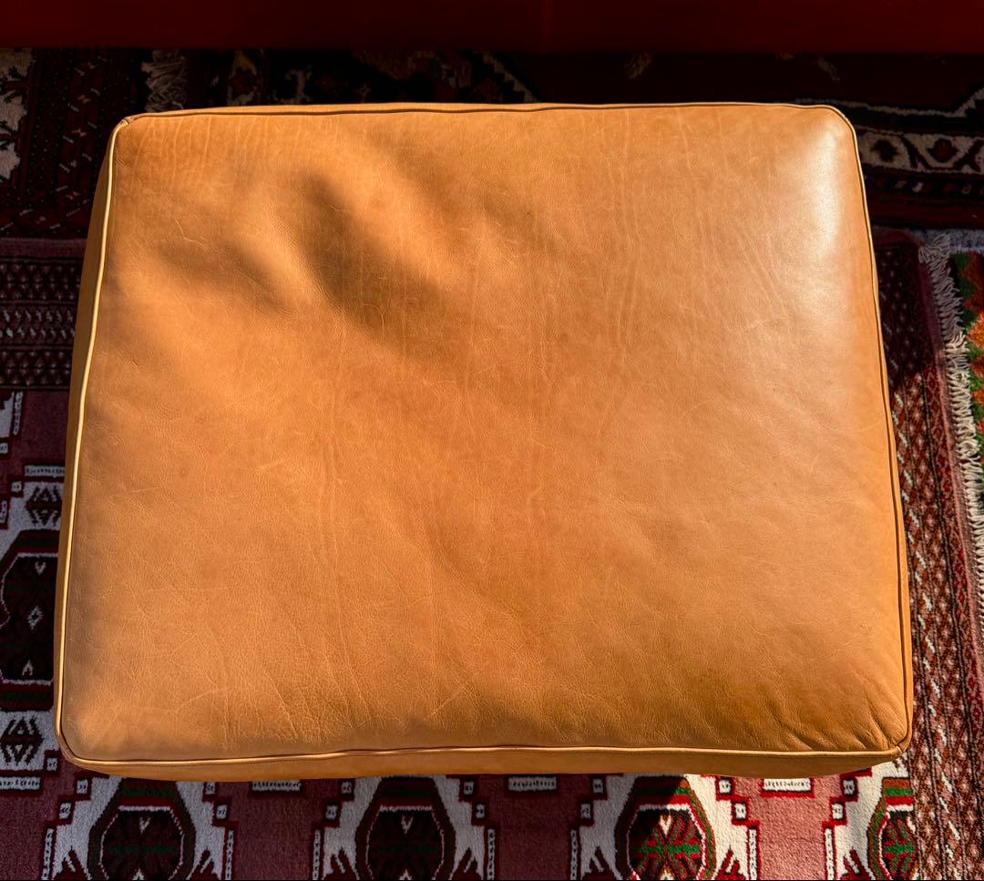 ACME FURNITURE フレスノ オットマン レザー キャメル - メルカリ