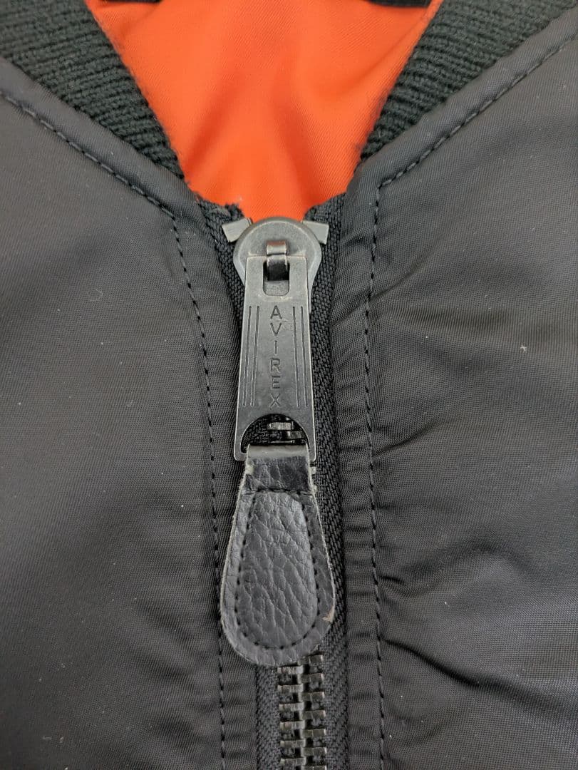 AVIREX マーチロゴ リバーシブル MA1 中綿入り フライトジャケット