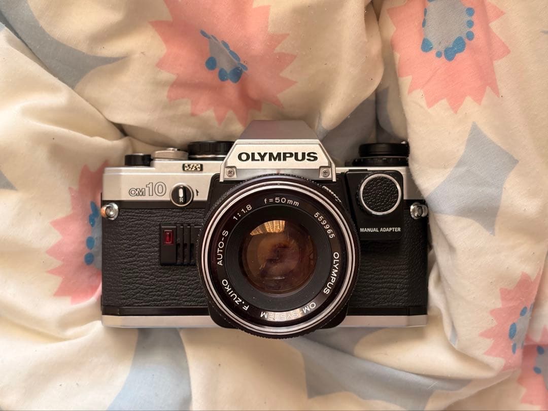完動 OLYMPUS OM-10 & 50mm f1.8 マニュアルアダプタ付き OM-10 マニュアルアダプターの問題 : r/AnalogCommunity