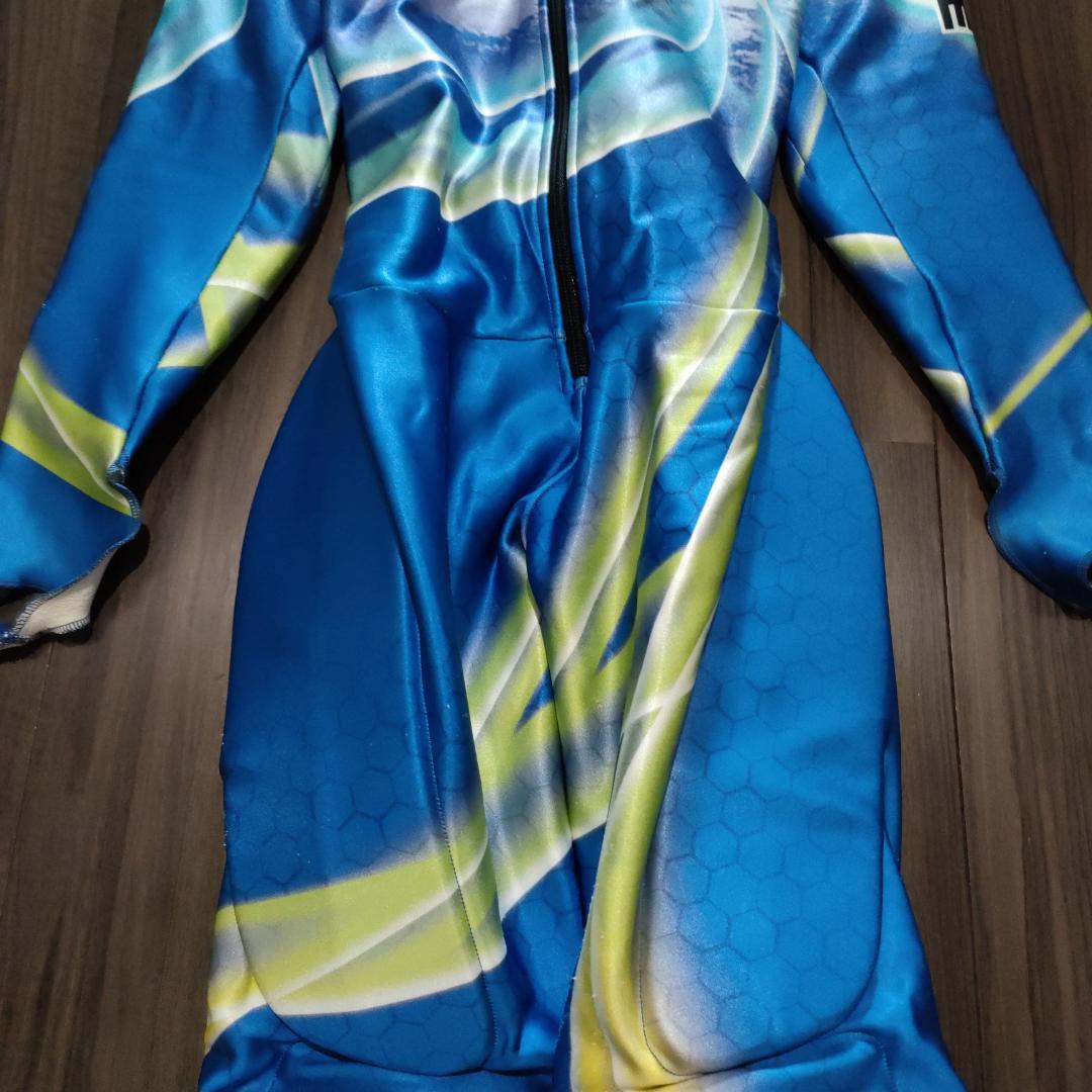 スキー レーシングワンピース ONYONE FIS規格 基礎からわかる