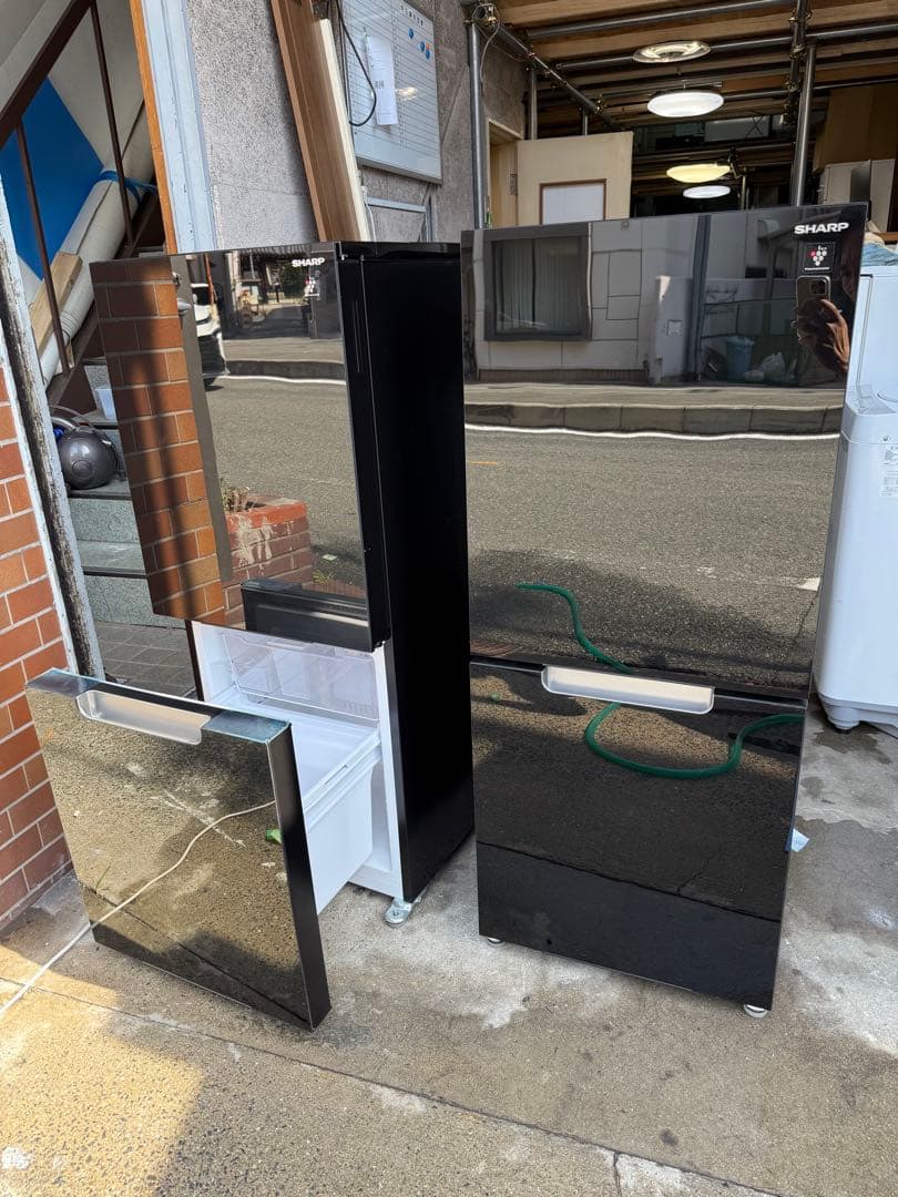 SHARP 2ドア冷蔵庫 黒 SHARP (シャープ) 2ドア冷蔵庫 SJ-D15K 2023年製 152L 58L