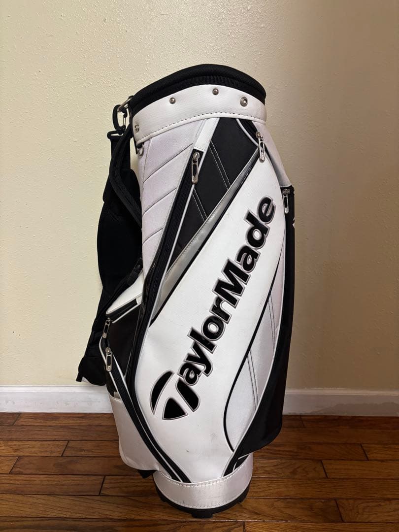 美品　テーラーメイド　キャディバッグ　白　黒 テーラーメイドゴルフ キャディバッグ プロ スタンドバッグ [9.5型 /47