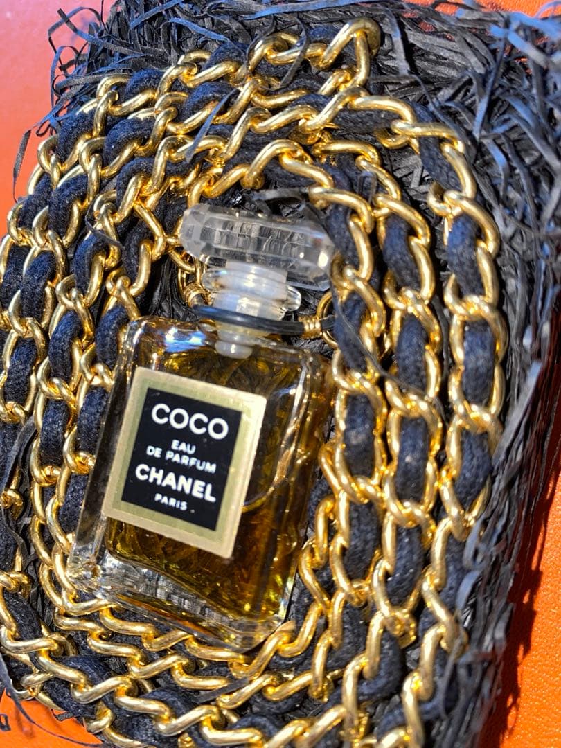 【ココシャネル】香水瓶ネックレス【ヴィンテージ　CHANEL】 CHANEL vintage （シャネル ヴィンテージ）PERFUME BOTTLE NECKLESS