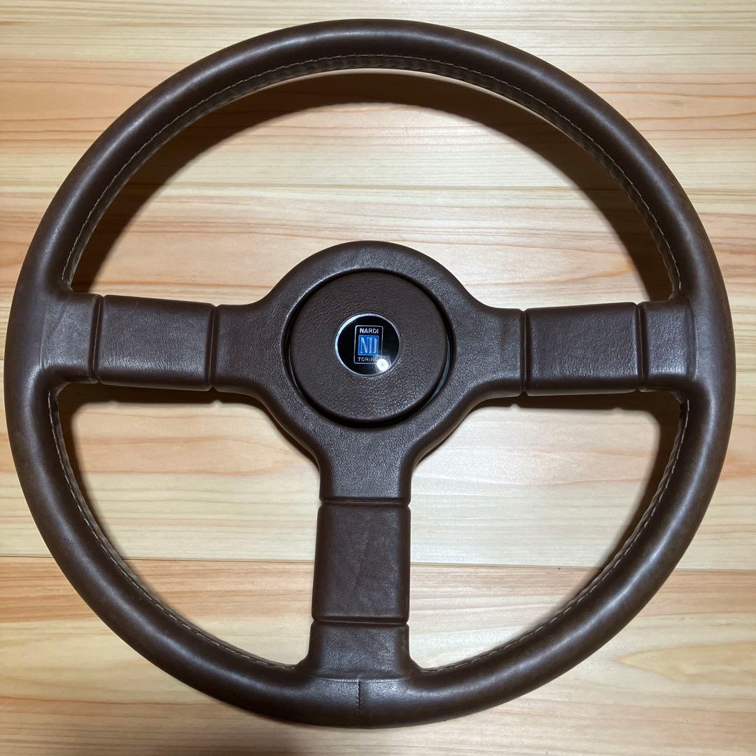 ナルディ ジウジアーロライン　ブラウンレザーステアリング　φ390 レア！ ナルディ ステアリング ジウジアーロライン シリーズ(Giugiaro Line)