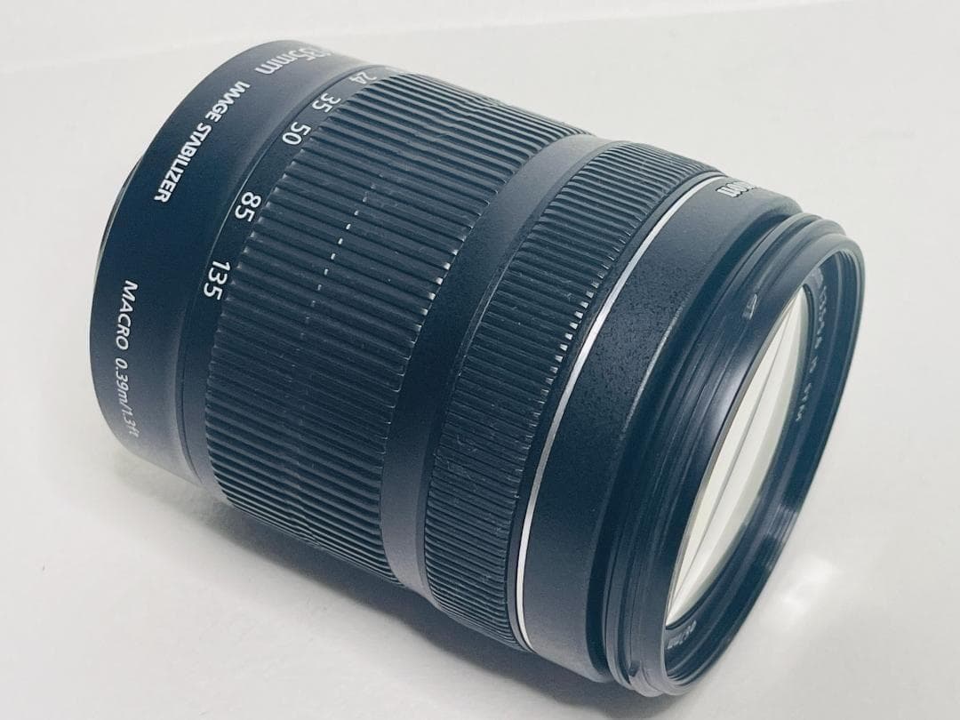 ★美品★Canon EF-S 18-135mm F3.5-5.6 IS STM