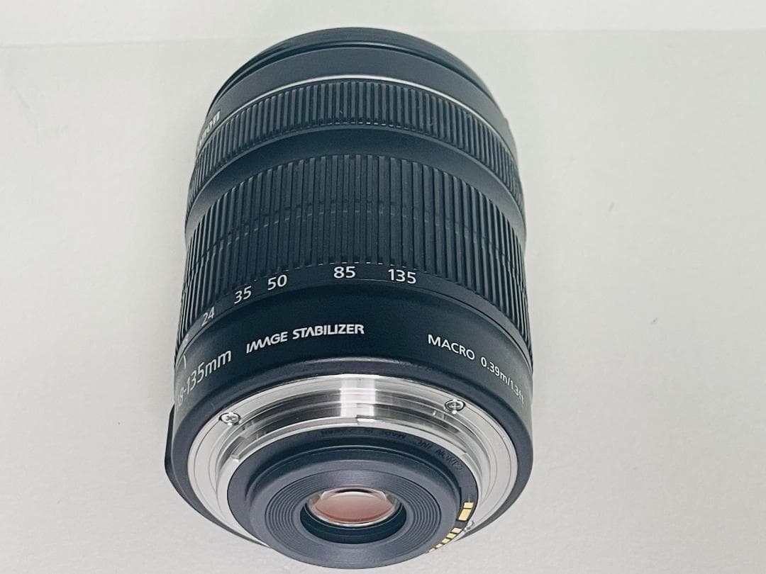 ★美品★Canon EF-S 18-135mm F3.5-5.6 IS STM
