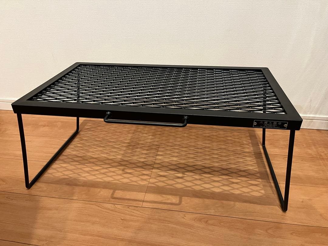 サンゾー工務店 アイアンテーブル キャンプ未使用 箱無し サンゾー工務店 アイアンテーブル キャンプ未使用 箱無し サンゾー工務