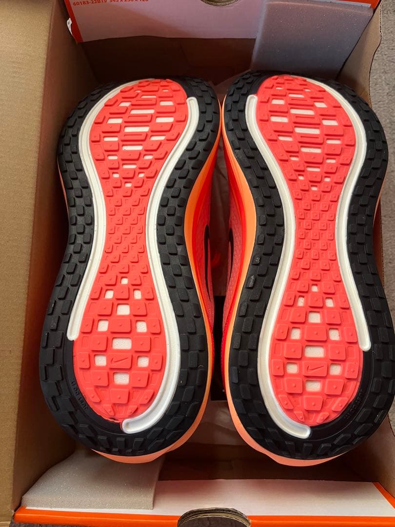 Nike ボメロプラス　27.5cm