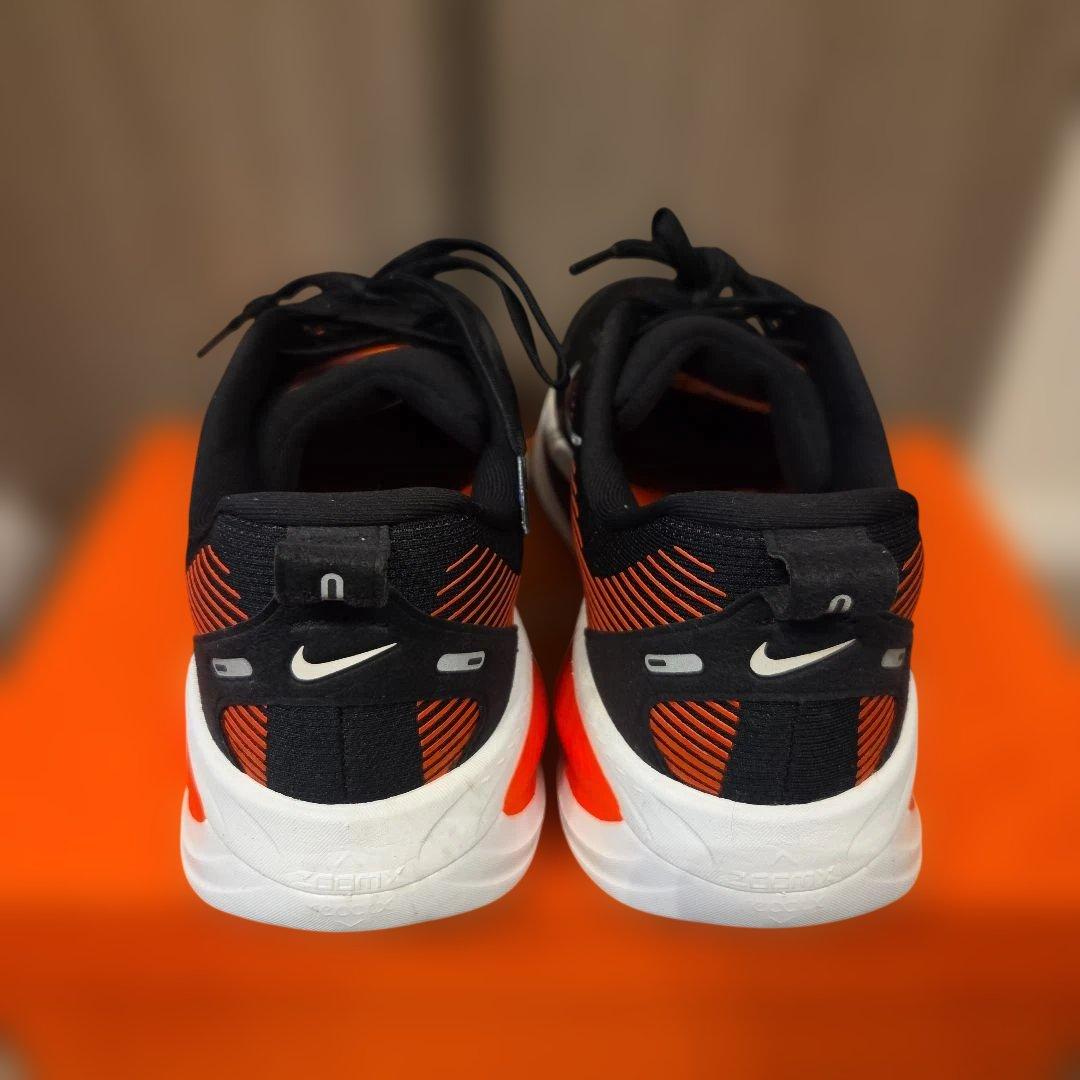 ナイキ NIKE ズームボメロ18 28.0cm