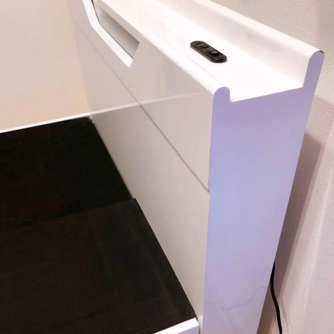 ホワイトベッド 引出5箇所LEDライト付き 店じまいセールで半額11で購入