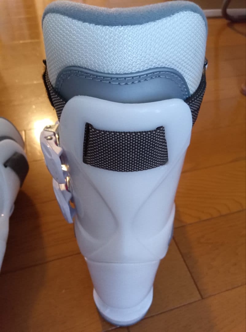 BIGHORN スキーブーツ 女性用 24.5cm ホワイト