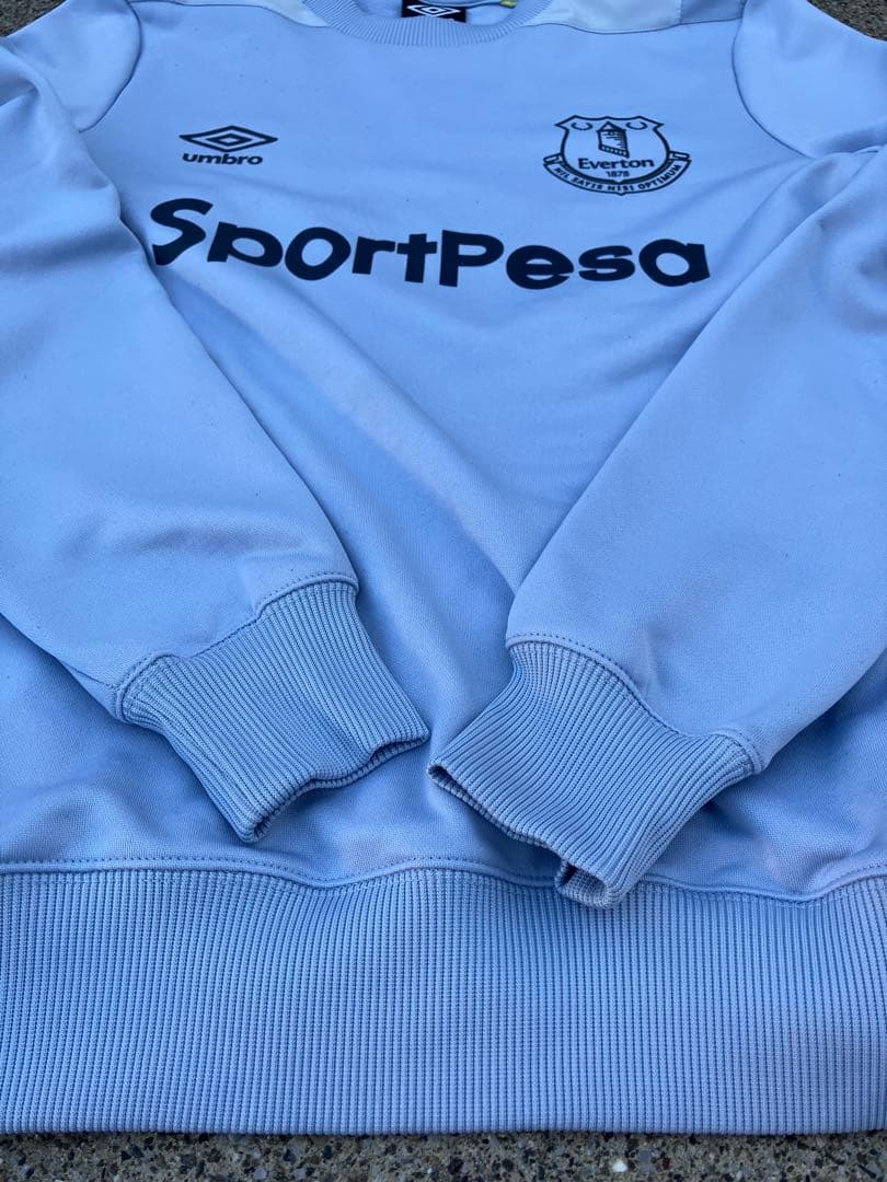 希少デザイン】アンブロxエバートンFC スウェットシャツ デカロゴ M