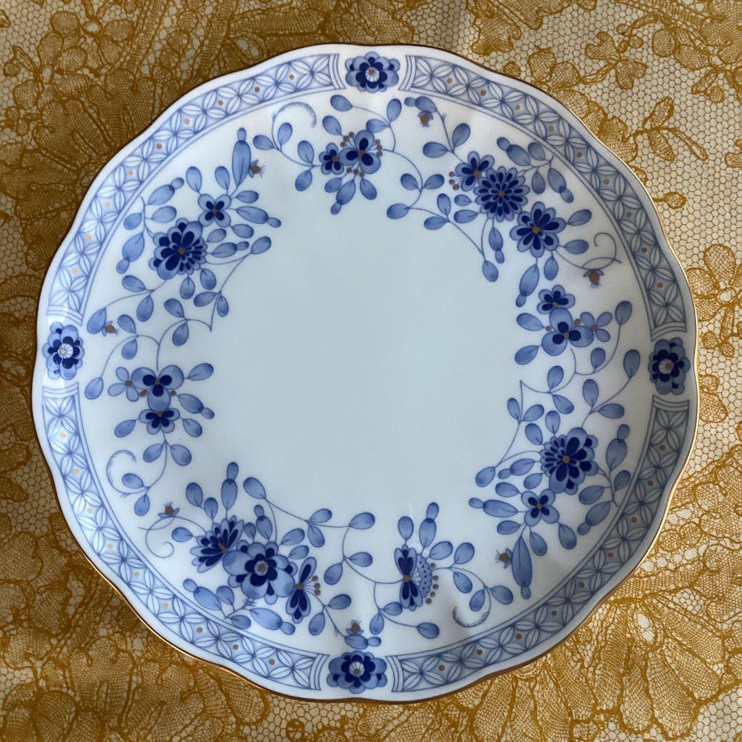 《NARUMIナルミ　ミラノ》ティータイムセット20cm皿6枚＆サービスプレート