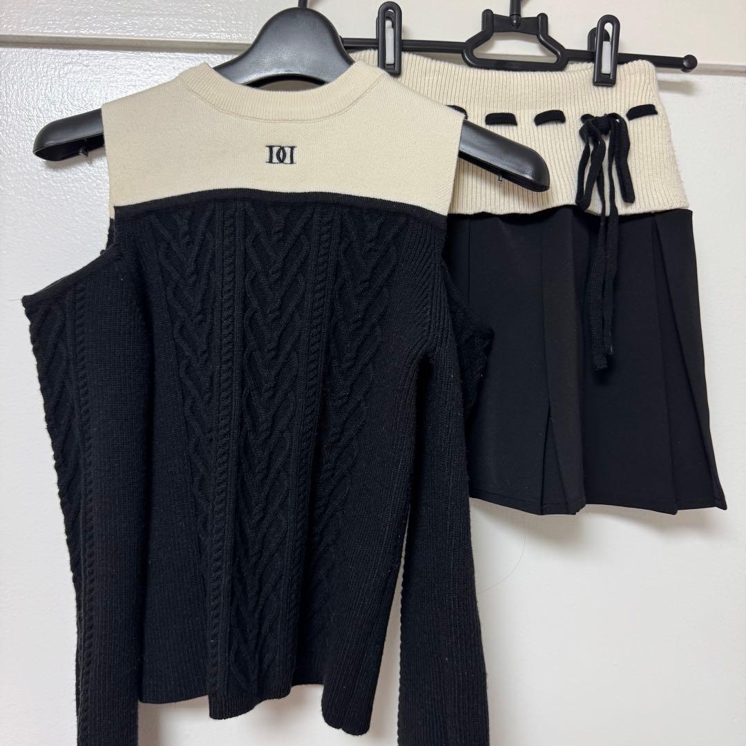 Darich ショルダーオープンニットセットアップ - メルカリ