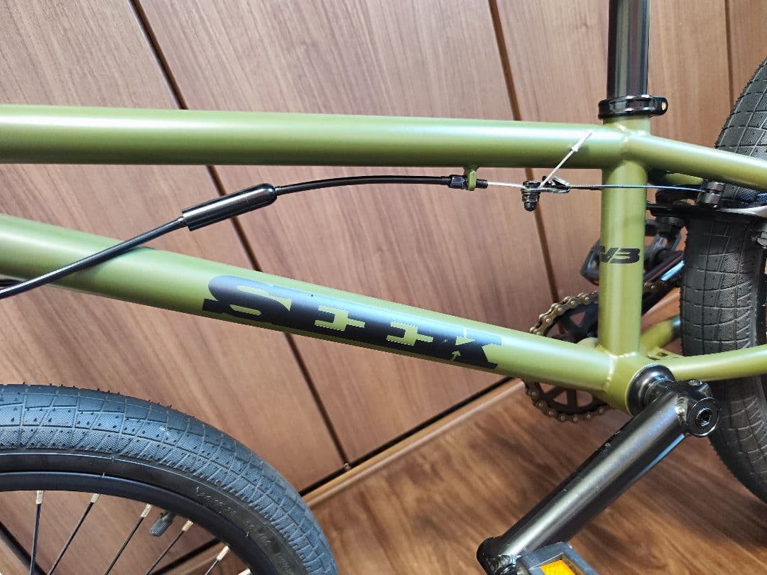 2024年モデルTNB SEEK BMX