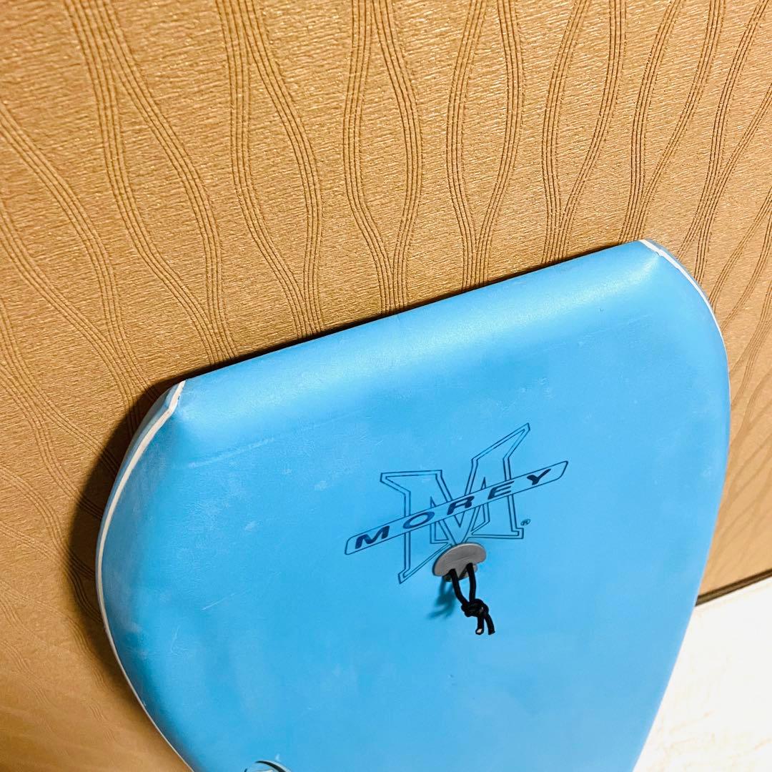 早い物勝ち】 MOREY ボディーボード 青×白 - メルカリ