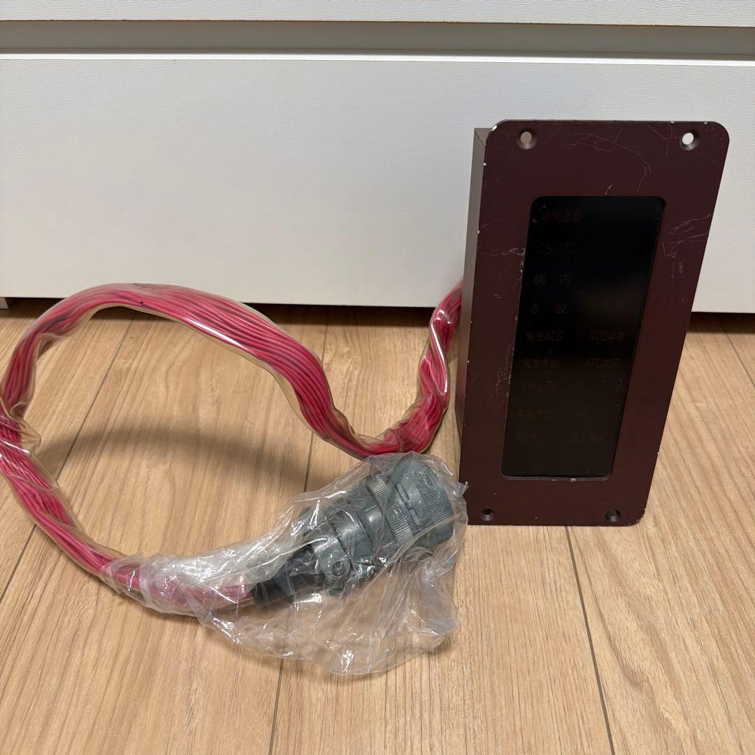 東急電鉄？鉄道部品 表示灯