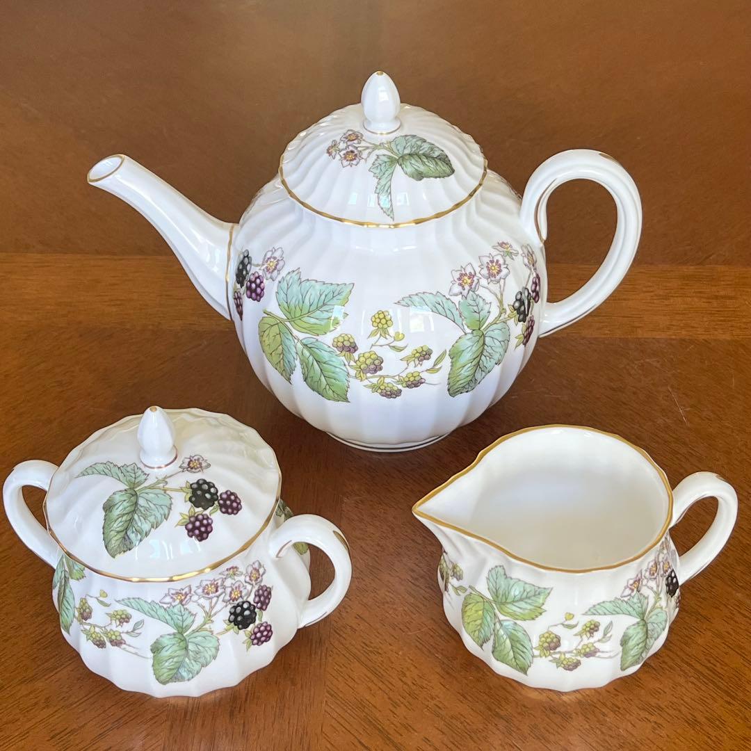 希少品】英国製 ロイヤルウースター☆ラビニア☆小さなティーポットセット