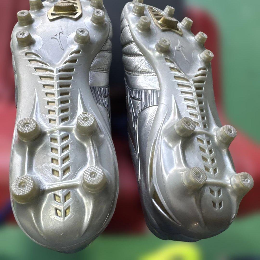 ミズノ　モレリアネオ4 ジャパン　限定品　美品　27.5cm