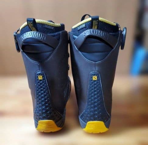 SALOMON スノーボードブーツ　27.5cm! 26102
