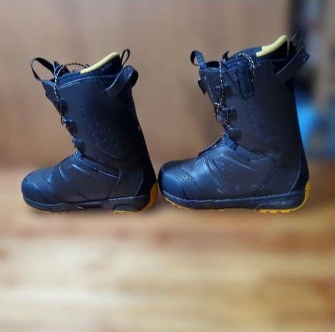 SALOMON スノーボードブーツ　27.5cm! 26102