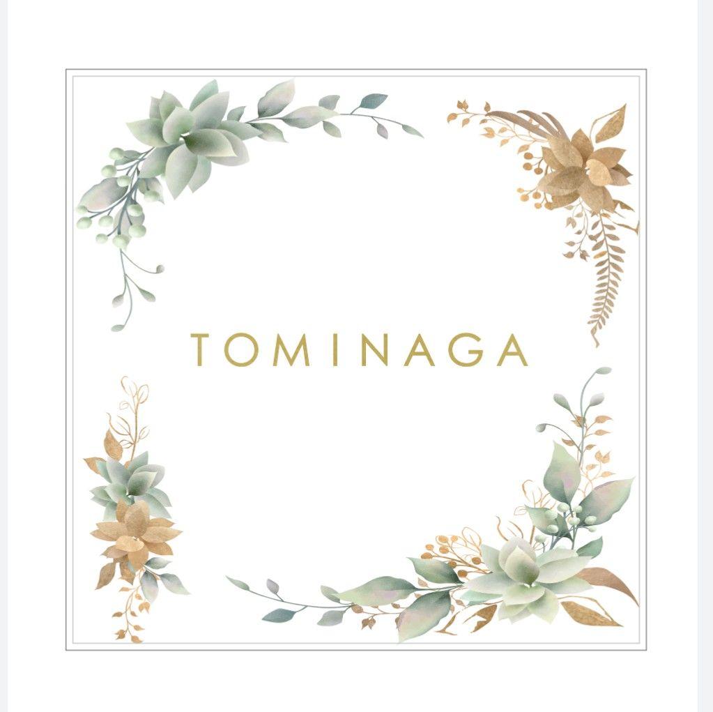 気品漂う白ベース＋白花飾り＋ゴールド文字のアクリル表札 新作＊1